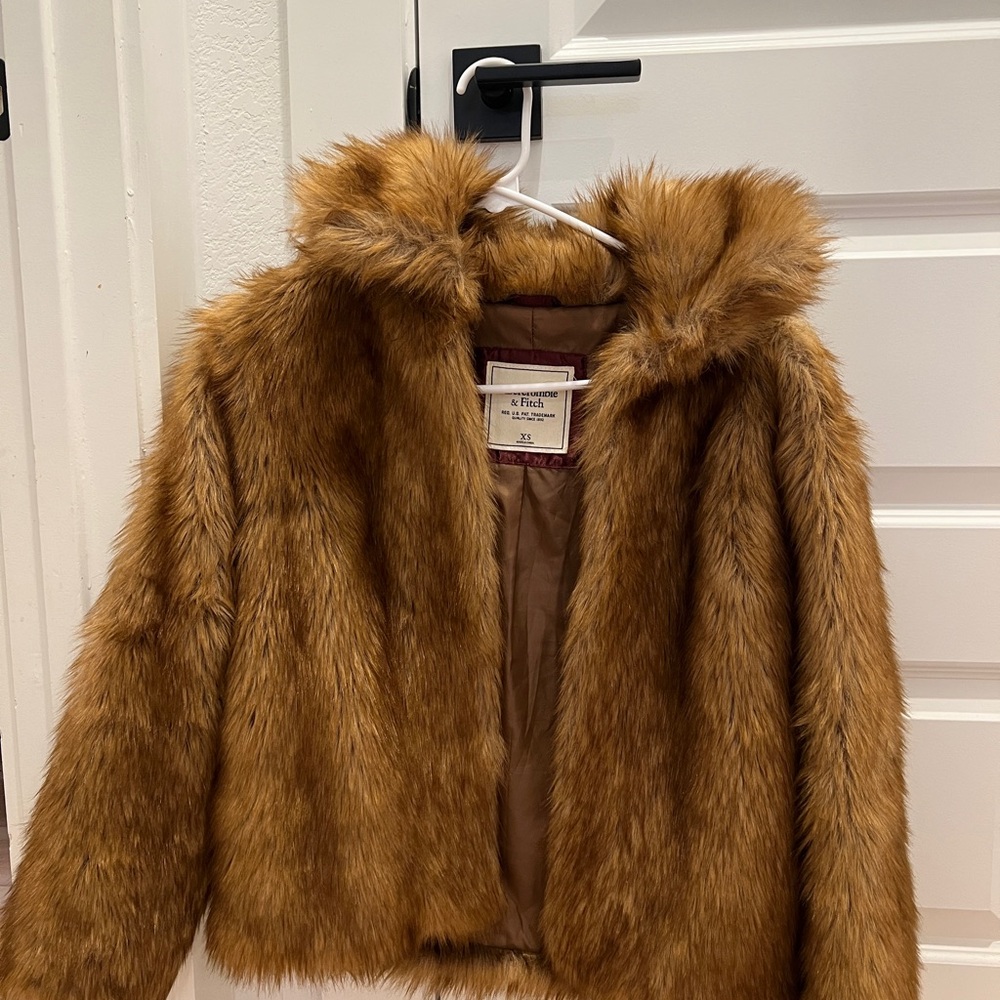 Abercrombie & Fitch Tan Faux Fur Jacket